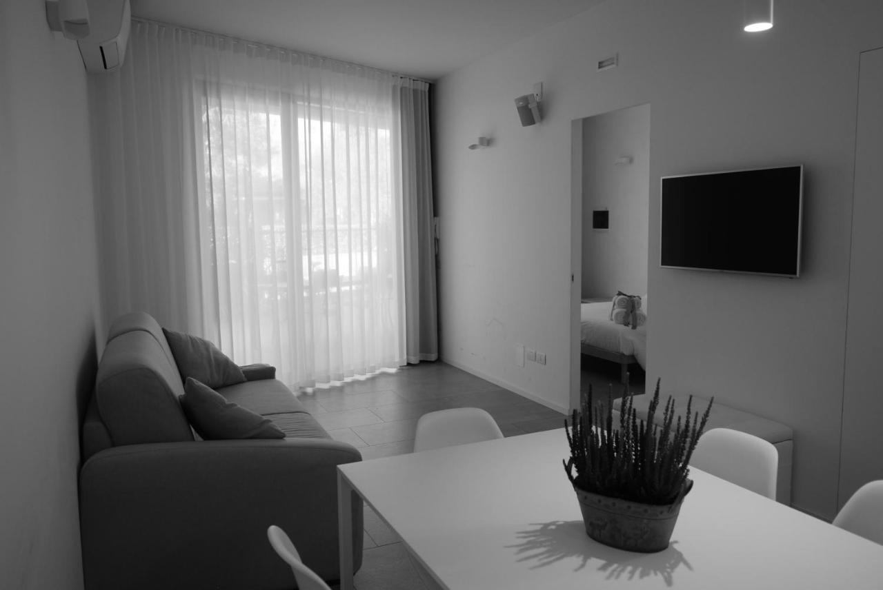 Apartment Alcova