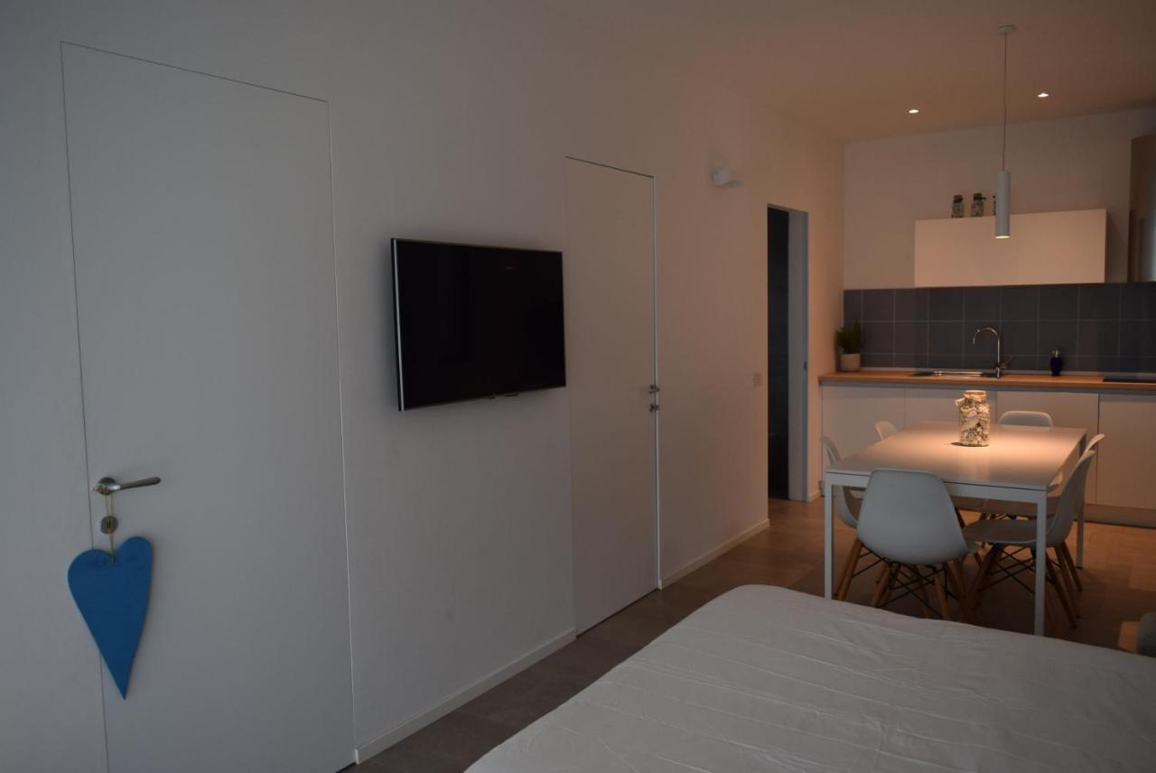 Apartment Alcova