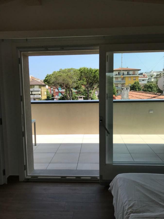 Alcova Apartment