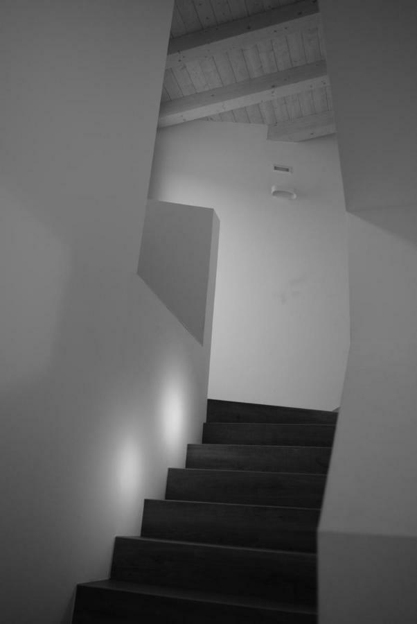 Alcova Apartment *