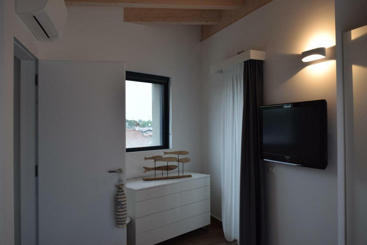 Apartment Alcova *