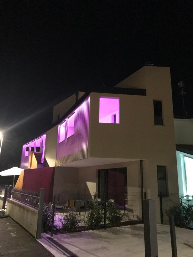 Alcova Apartment